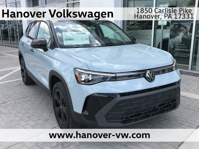 New 2026 Monument Gray w/Deep Black Roof Volkswagen SE Black image 1