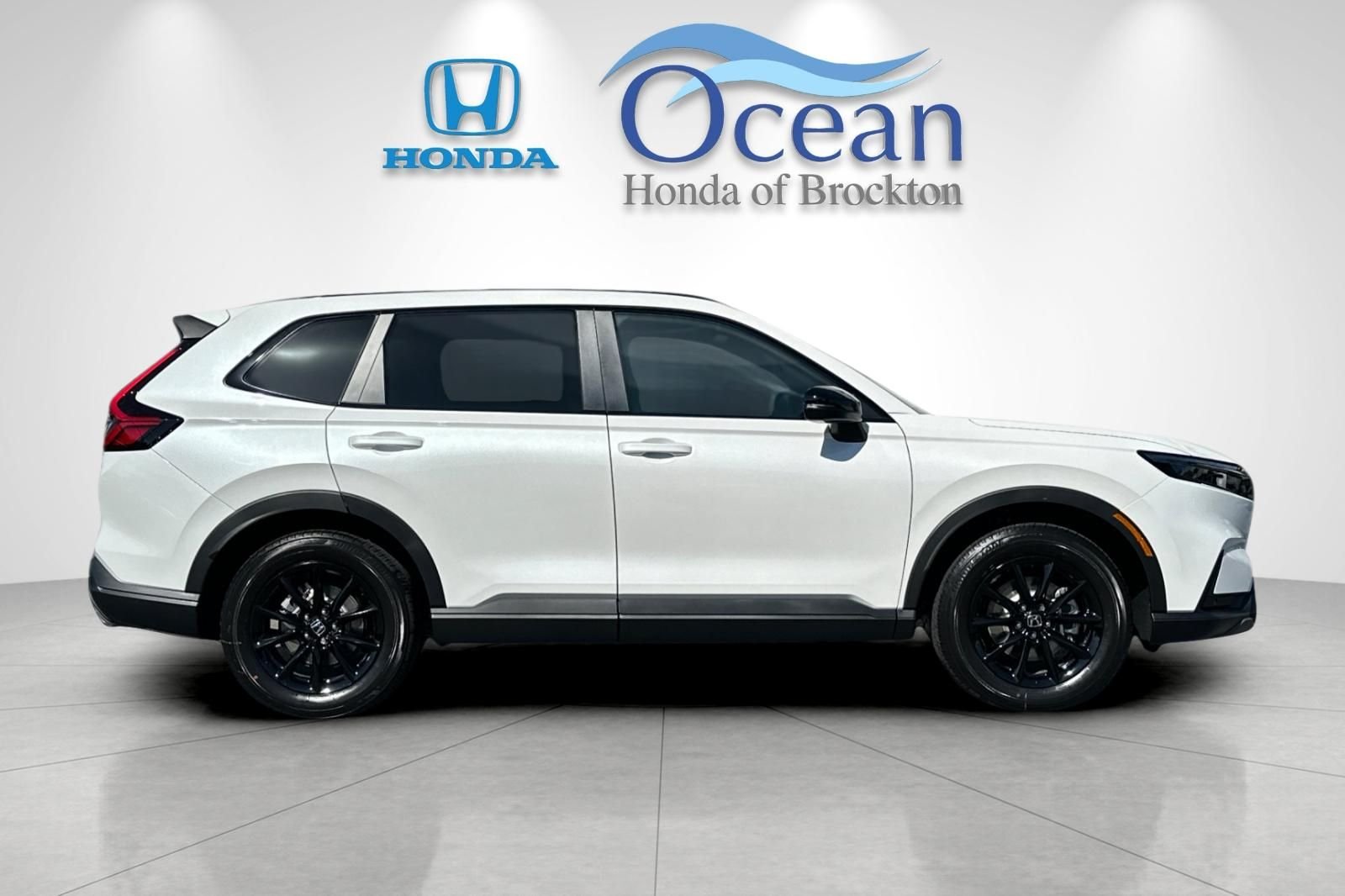 New 2026 Solar Silver Metallic Honda Sport-L image 6
