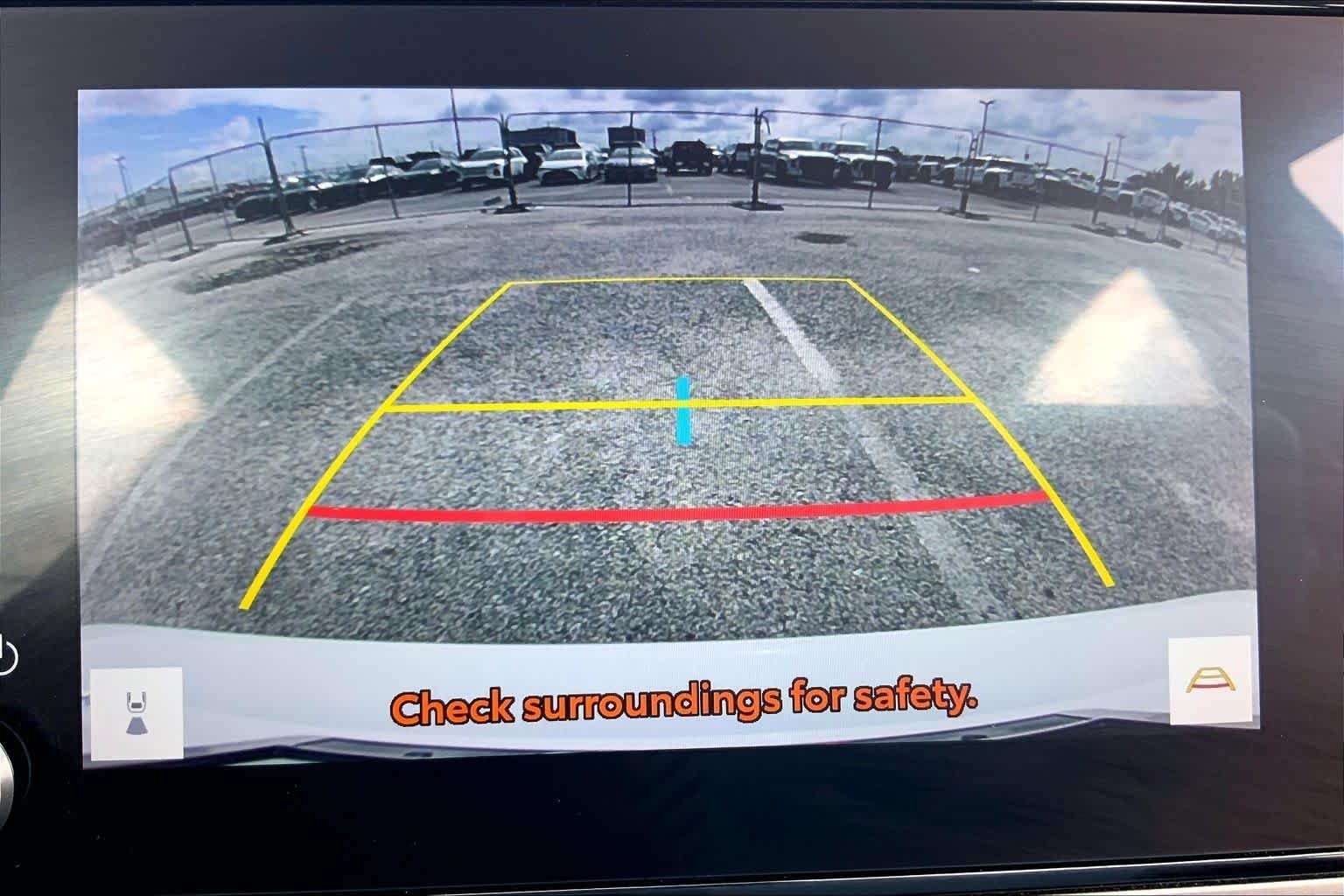 Used 2025 Ice Cap Toyota LE image 26