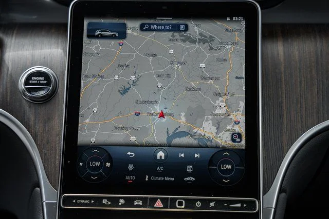 2025 Mercedes-Benz GLC Base - Photo 22