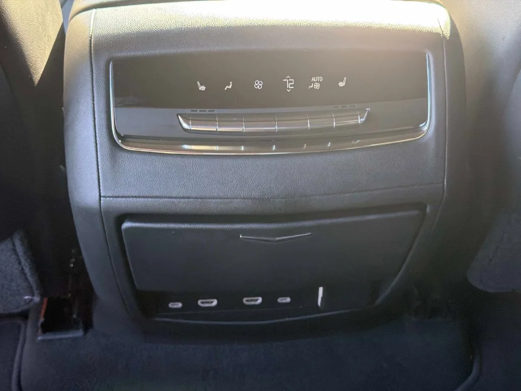 Used 2021 Crystal White Tri-Coat Cadillac Sport image 20