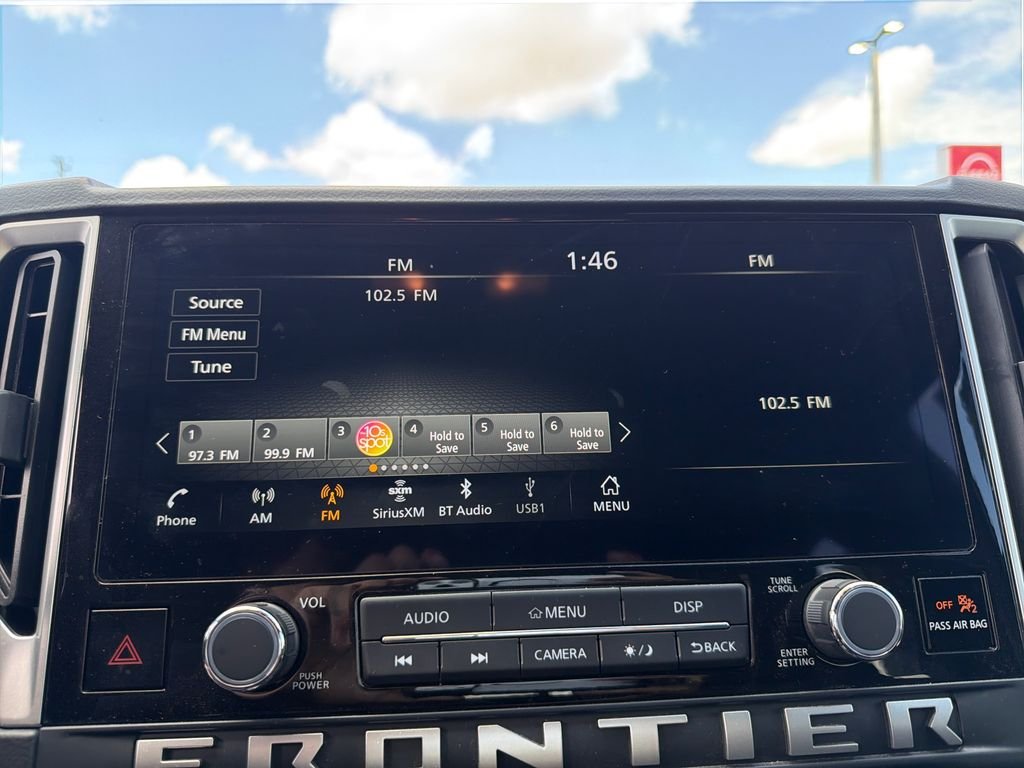 Used 2025 Super Black Nissan SV image 27
