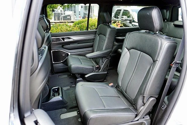 New 2026 Bright White Clearcoat Jeep Limited Reserve image 22