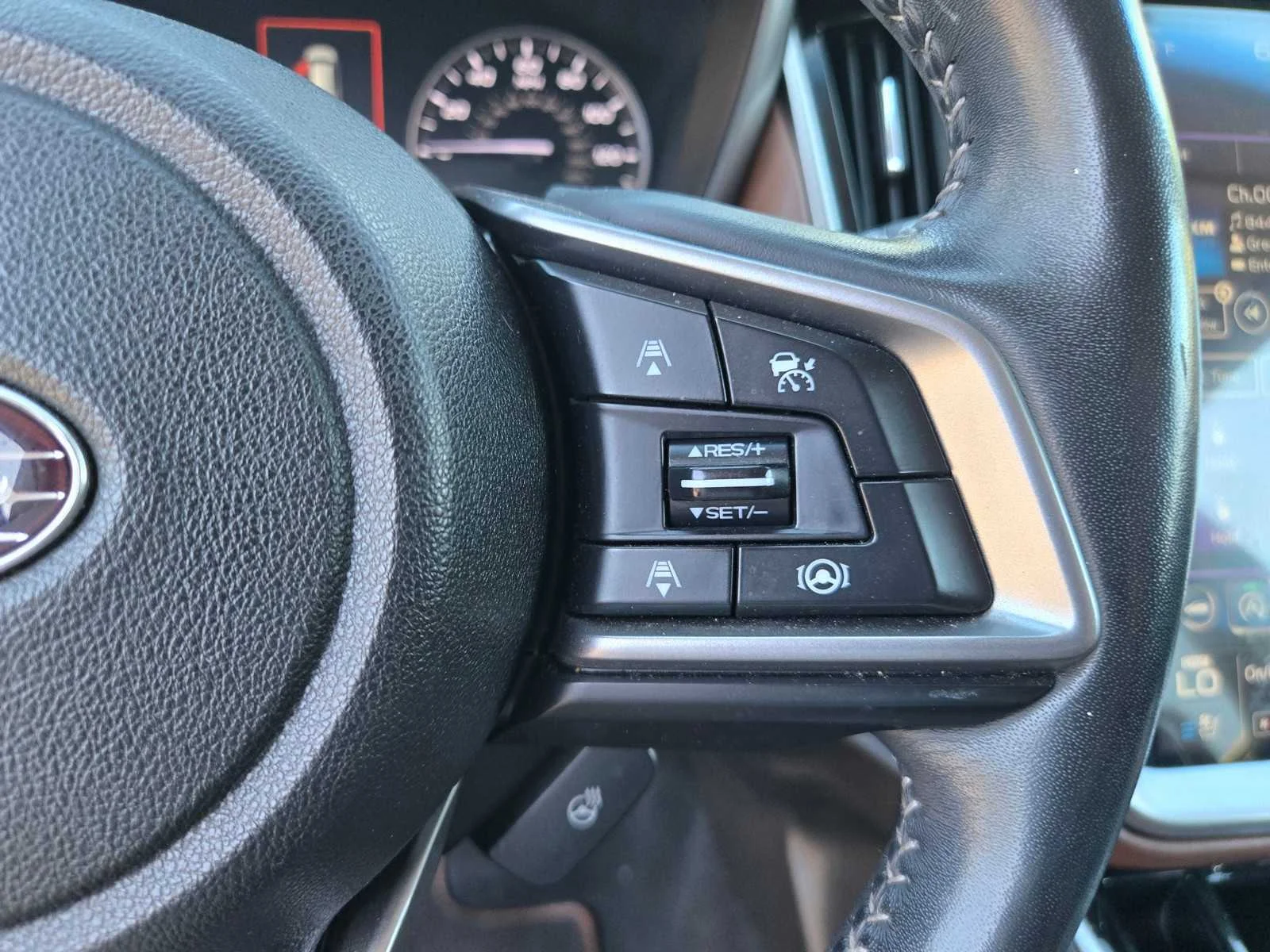 Used 2021  Subaru Touring XT image 23