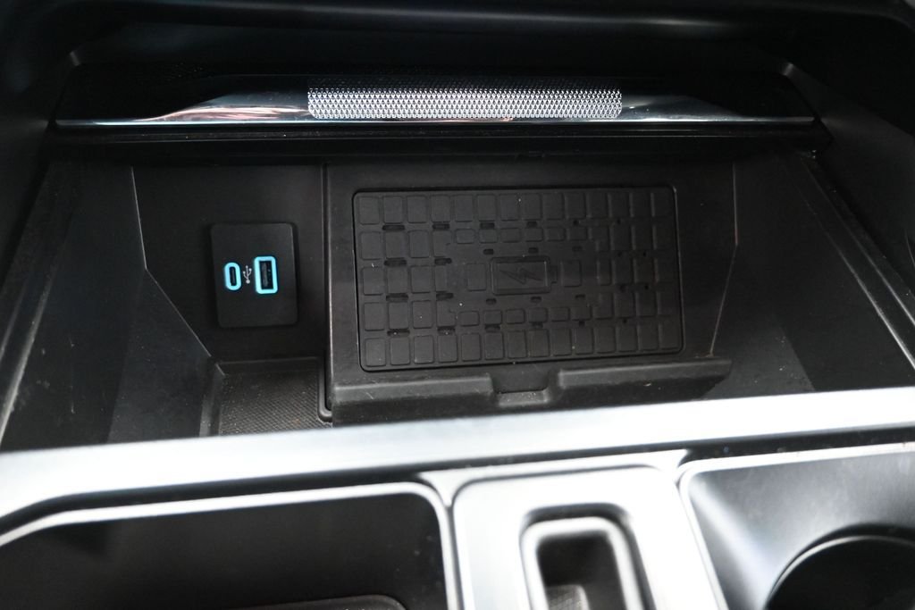 Used 2023 Gray Ford Raptor image 29