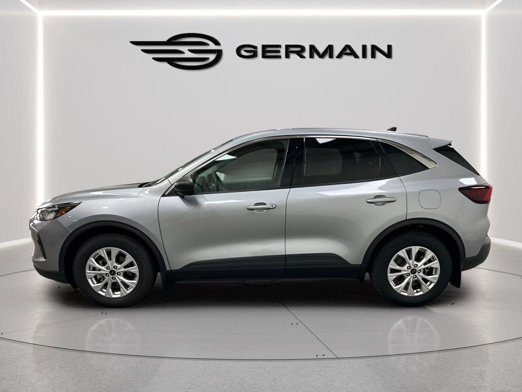 Used 2024 Silver Metallic Ford Active image 4