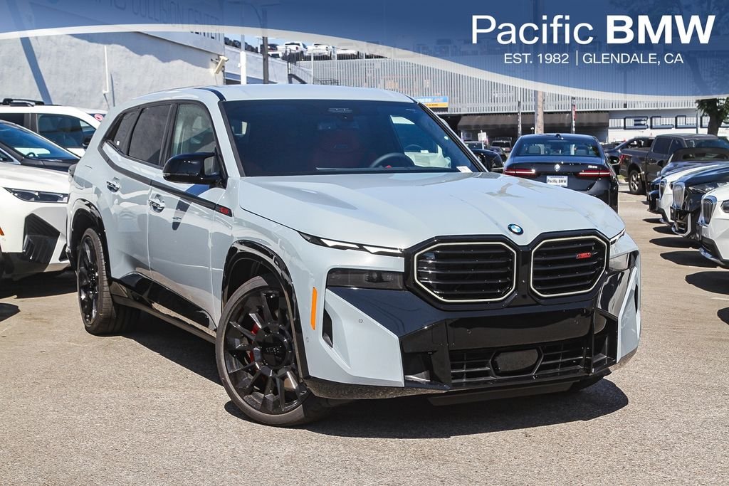 2026 BMW XM