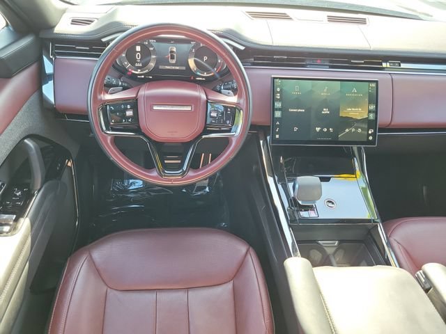 Used 2024 Blue Land Rover Dynamic SE image 15