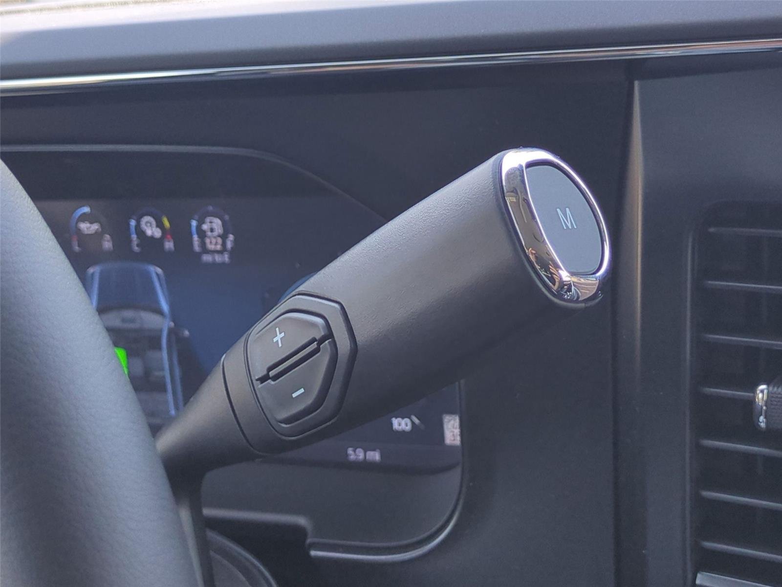 New 2026 Agate Black Metallic Ford F-350® Lariat® image 30