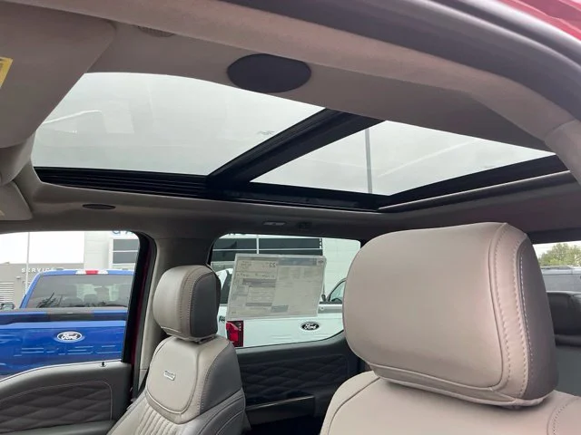 New 2026 Ruby Red Metallic Tinted Clearcoat Ford Platinum® image 33