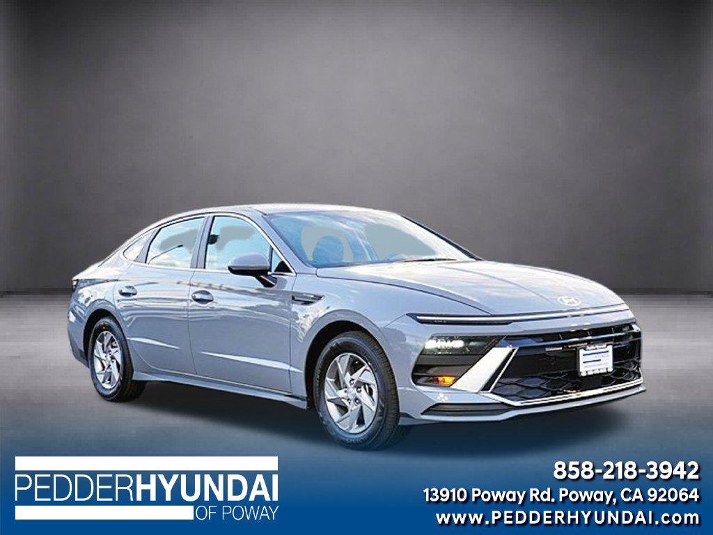 New 2026 Blue Hyundai SE image 1