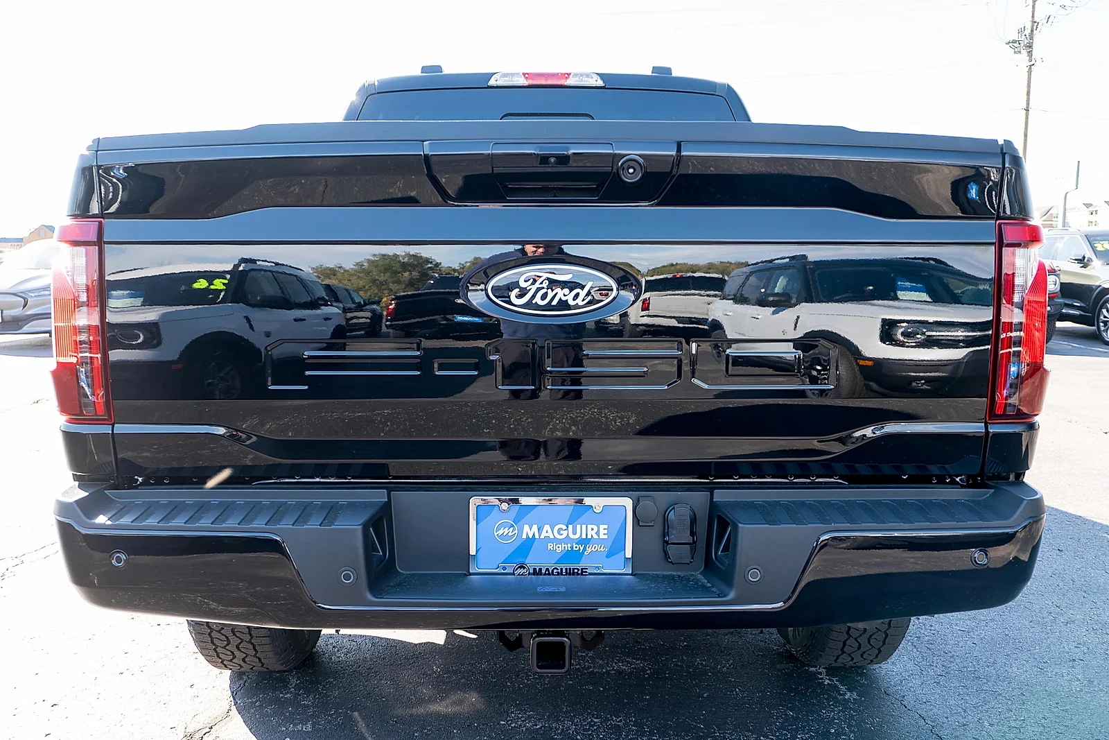New 2026 Agate Black Metallic Ford XLT image 6