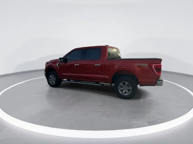 Used 2023 Red Ford XLT image 4