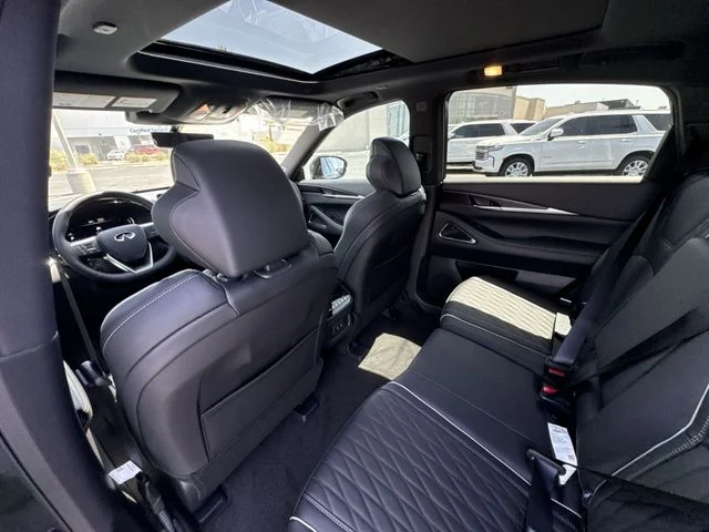 New 2027 Black INFINITI AUTOGRAPH image 22