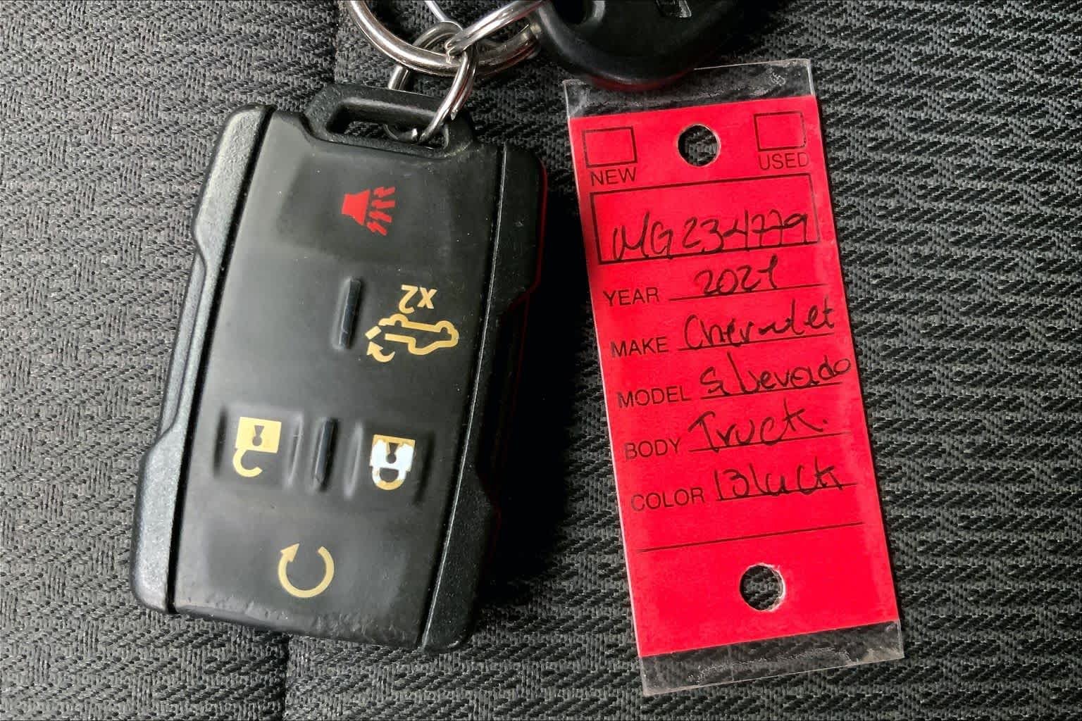 Used 2021 Black Chevrolet Custom image 15
