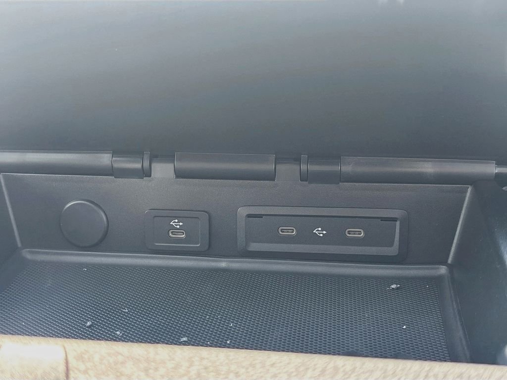 New 2026  Mercedes-Benz Knapheide Dry Box image 22