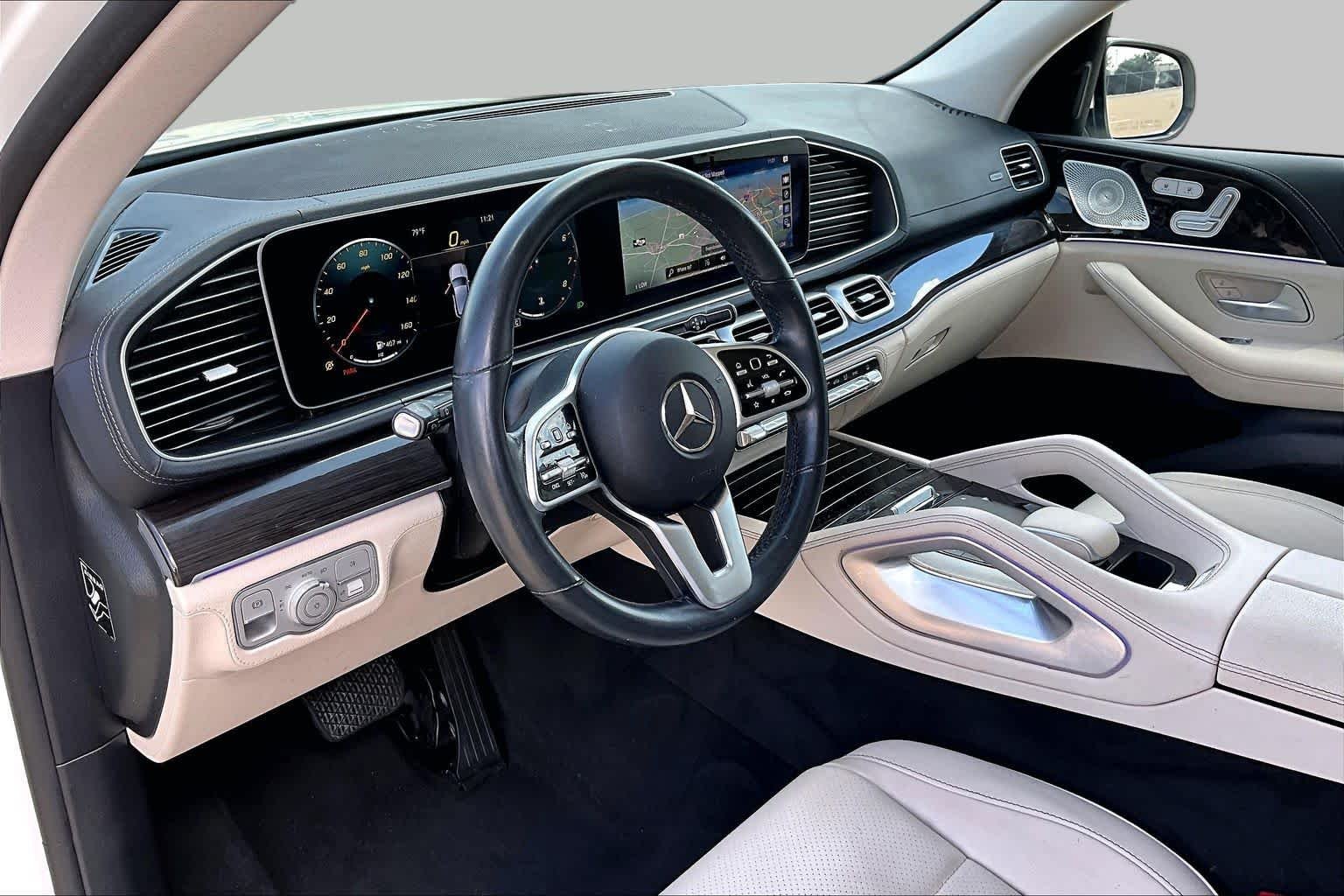 Used 2022 MANUFAKTUR Diamond White Bright Mercedes-Benz GLE 350 image 18