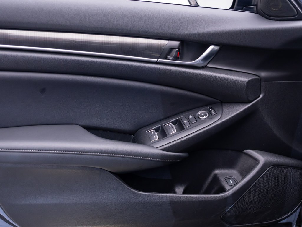 2022 Honda Accord Sport - Photo 14