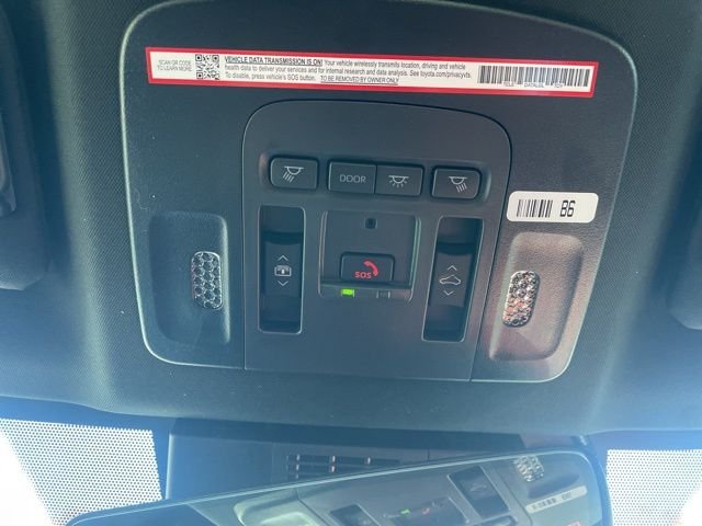 2026 Toyota Camry XSE - Photo 32