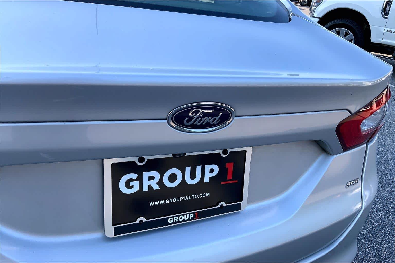 Used 2015 Ingot Silver Ford SE image 8