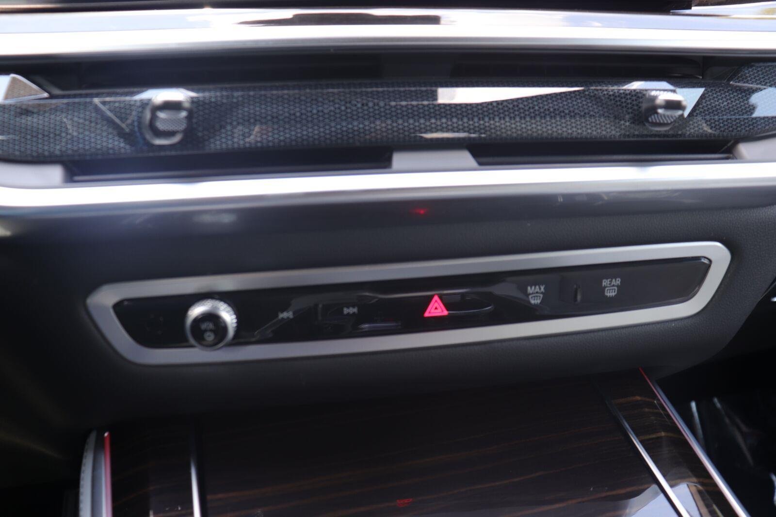 Used 2024 Alpine White BMW xDrive50e image 43