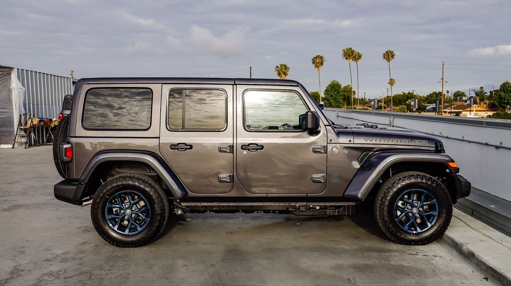 New 2026 Crystal Metallic Jeep 85th Anniversary Edition image 13