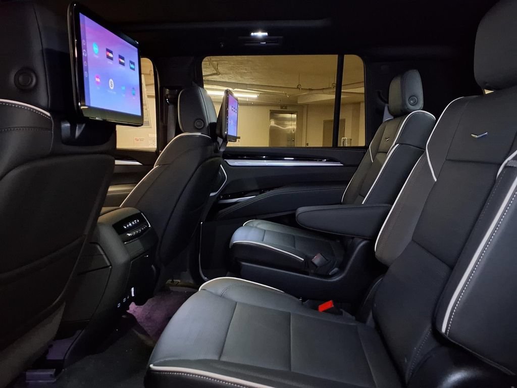 2026 Cadillac Escalade ESV Sport - Photo 11