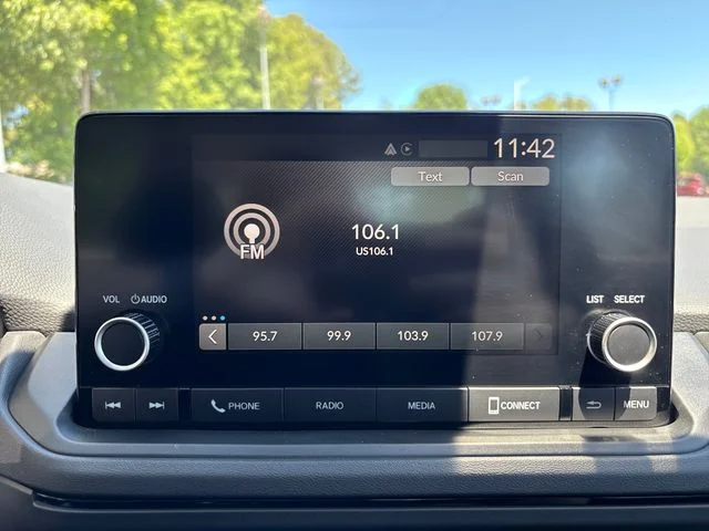 2025 Honda Accord LX - Photo 26