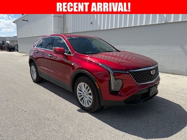 2024 Cadillac XT4 Luxury's photo