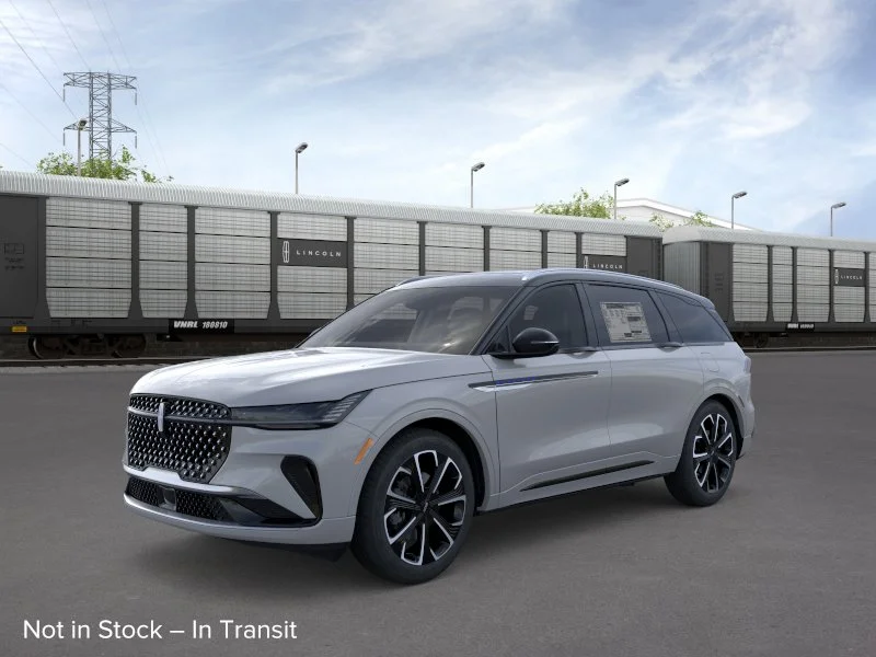 2026 Lincoln Nautilus Reserve AWD's photo