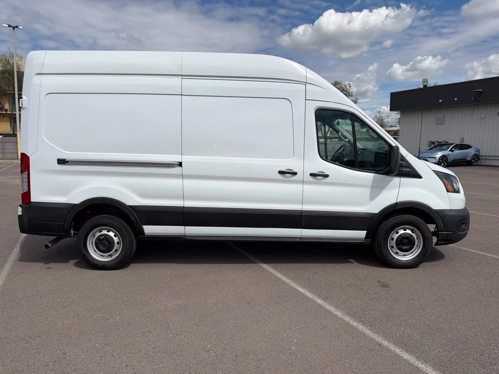 Used 2023 White Ford Base image 9