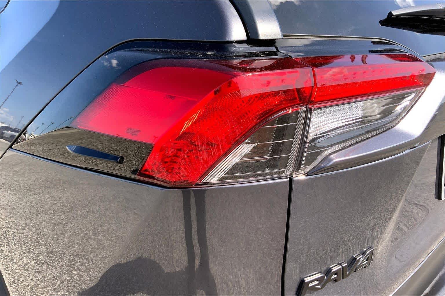 Used 2024 Magnetic Gray Metallic Toyota XLE Premium image 28