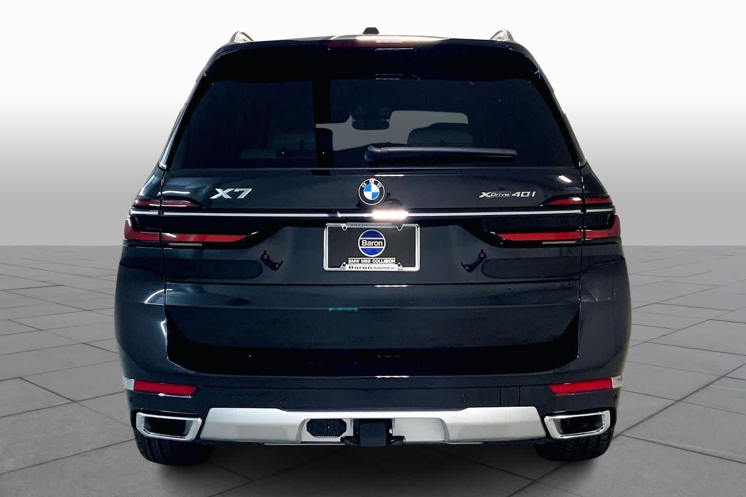 New 2026 Black Sapphire Metallic BMW xDrive40i image 4