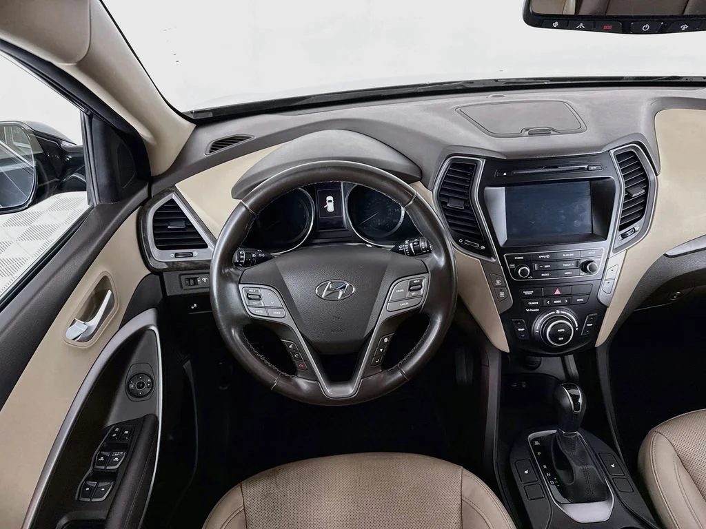 Used 2017 Platinum Graphite Hyundai 2.0T image 22