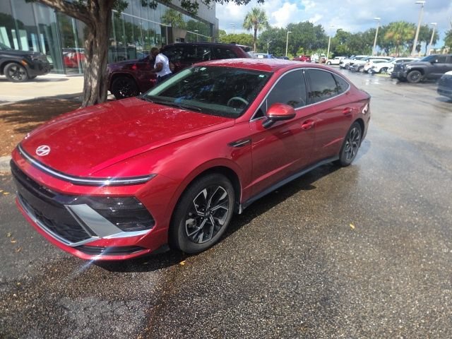 Certified Used 2024 Ultimate red Hyundai SEL image 8