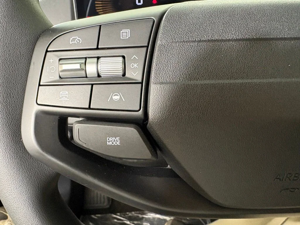 New 2026 Deep Sea Blue Kia LXS image 24