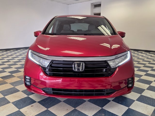 Used 2023 Red Honda EX image 2