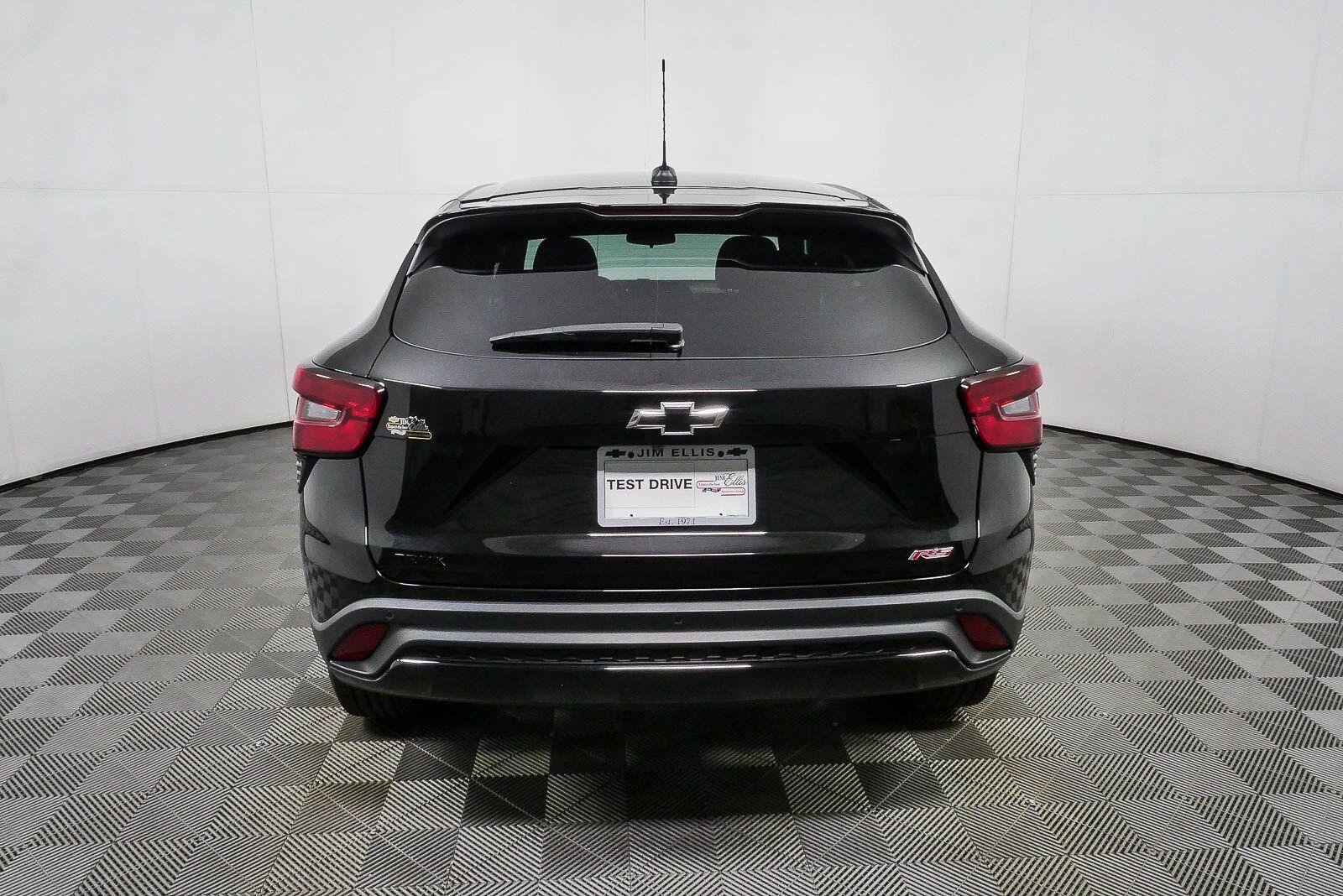 2025 Chevrolet Trax RS - Photo 27