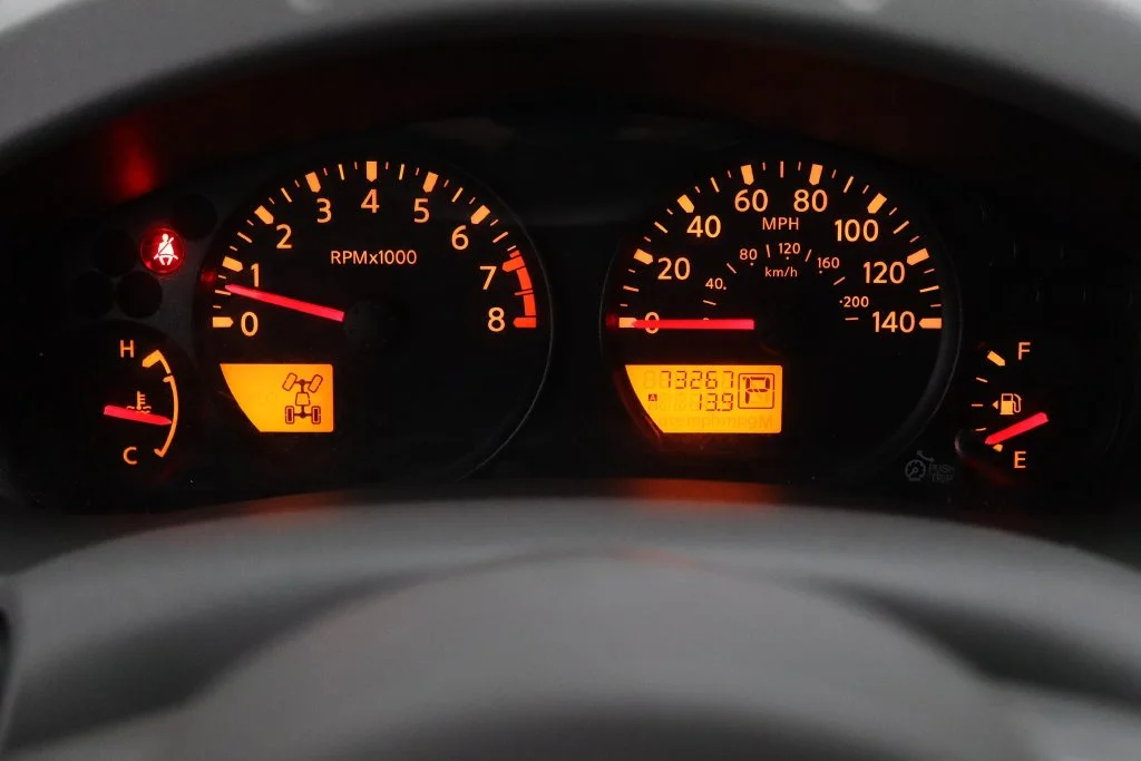 Used 2021 Silver Nissan SV image 22
