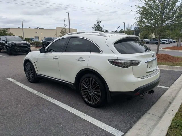 Used 2023 White Genesis 2.0T image 33