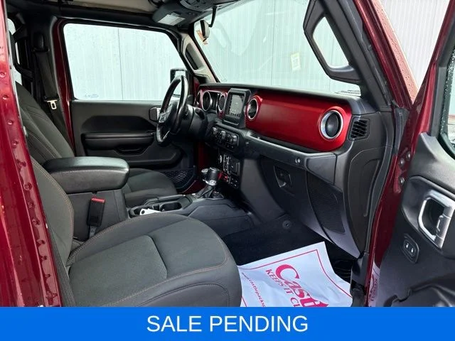 Certified Used 2021 Snazzberry Pearlcoat Jeep Rubicon image 13