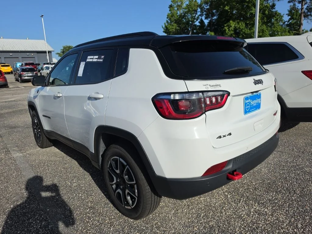 Used 2024 White Jeep Trailhawk image 3