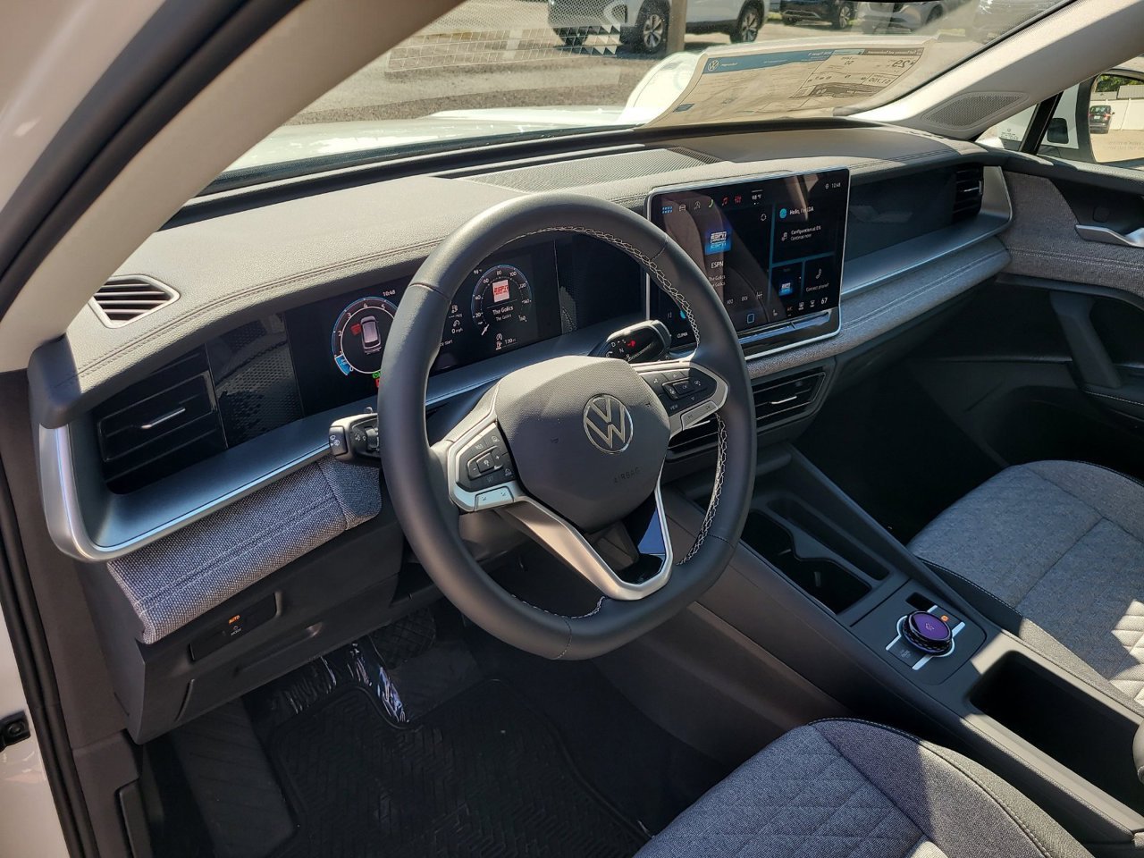 New 2026 Pure White Volkswagen S image 18