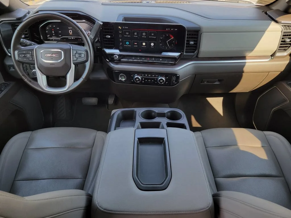 Used 2024 Summit White GMC SLT image 16