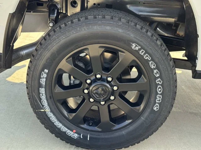 New 2027 Bright White Clear-Coat Exterior Paint RAM Laramie image 26