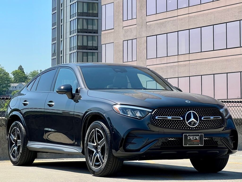 2026 Mercedes-Benz GLC GLC 300 4MATIC's photo