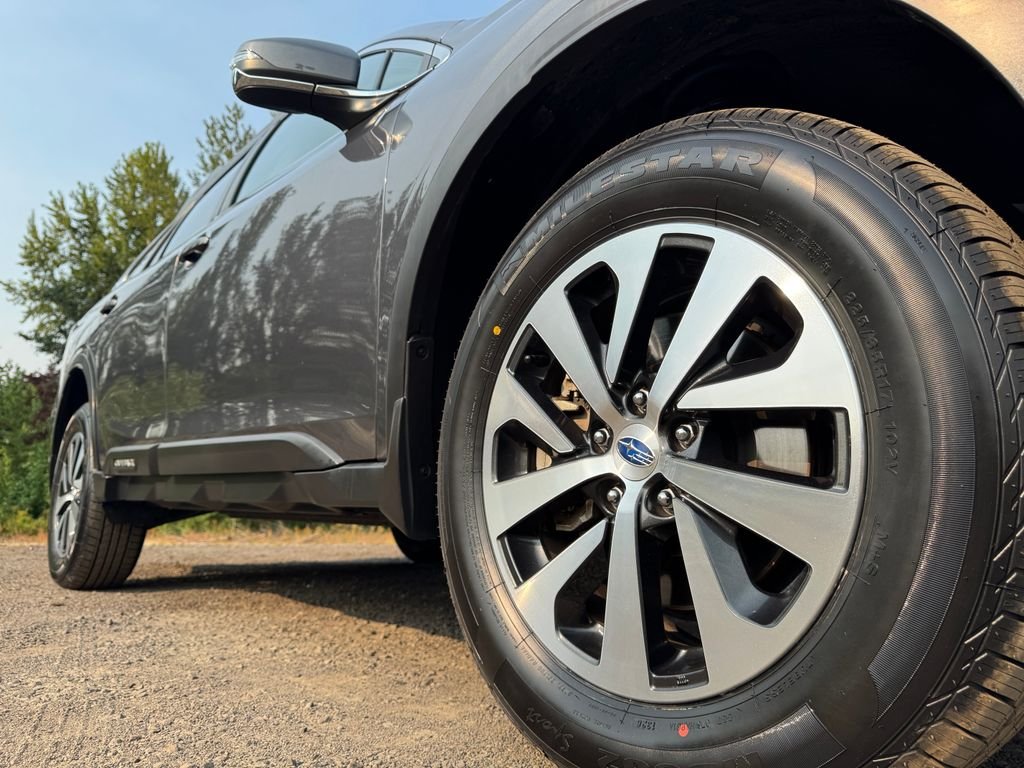 Used 2021 Magnetite Gray Metallic Subaru Premium image 48
