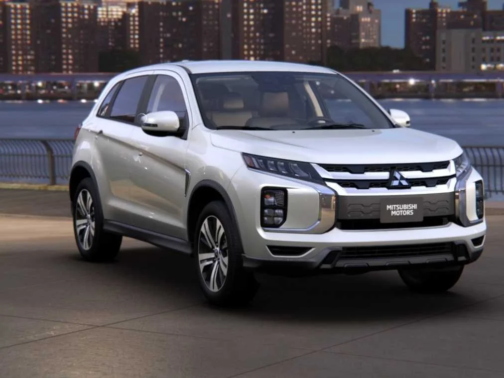 2027 Mitsubishi Outlander Sport SE