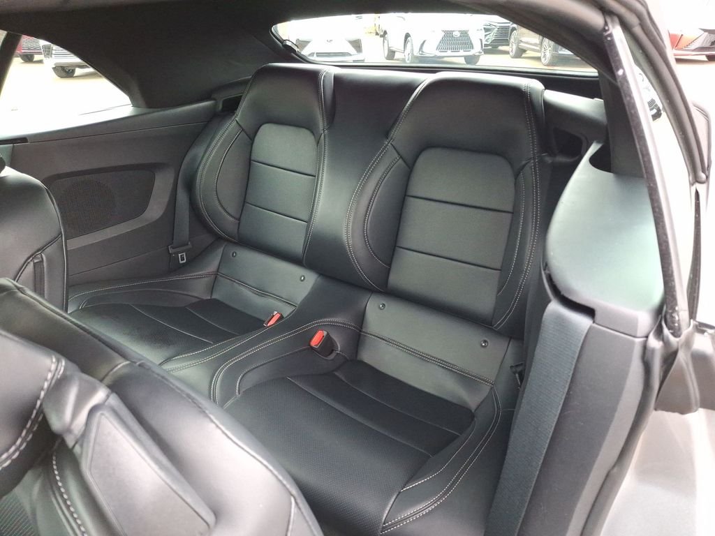 Used 2025 Silver Ford EcoBoost Premium image 23