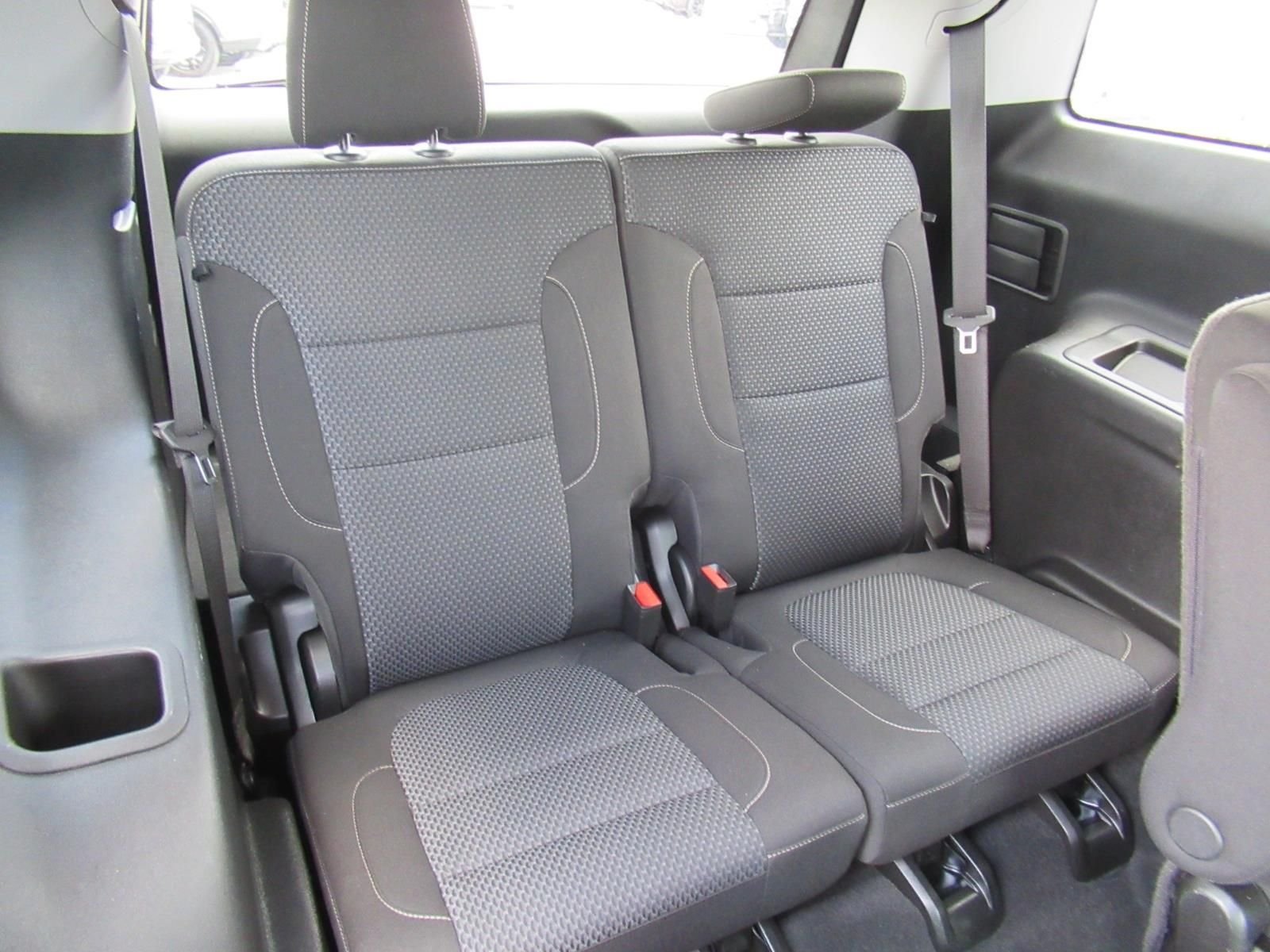 Used 2023 Black GMC SLE image 34